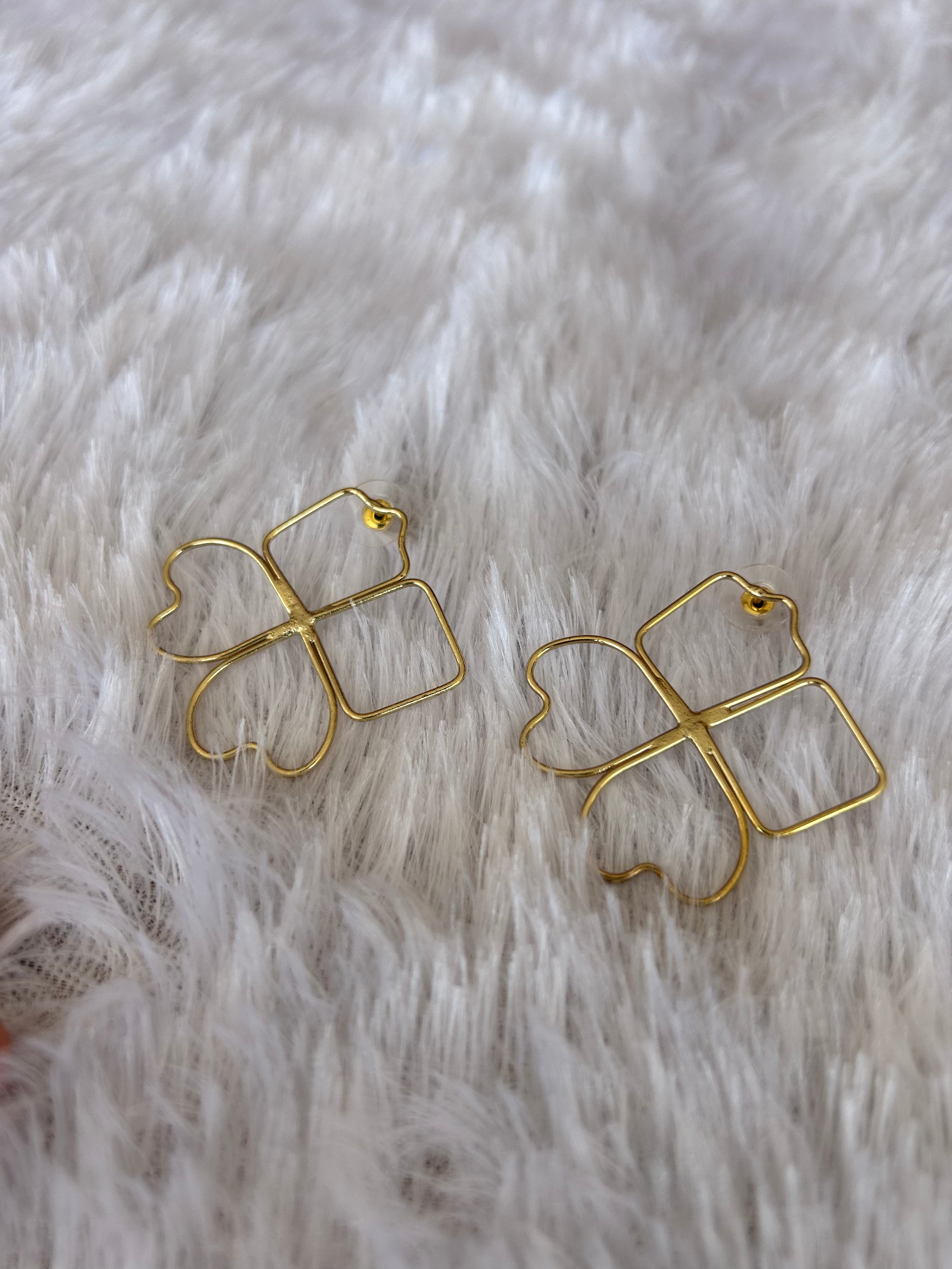 Amour Frames